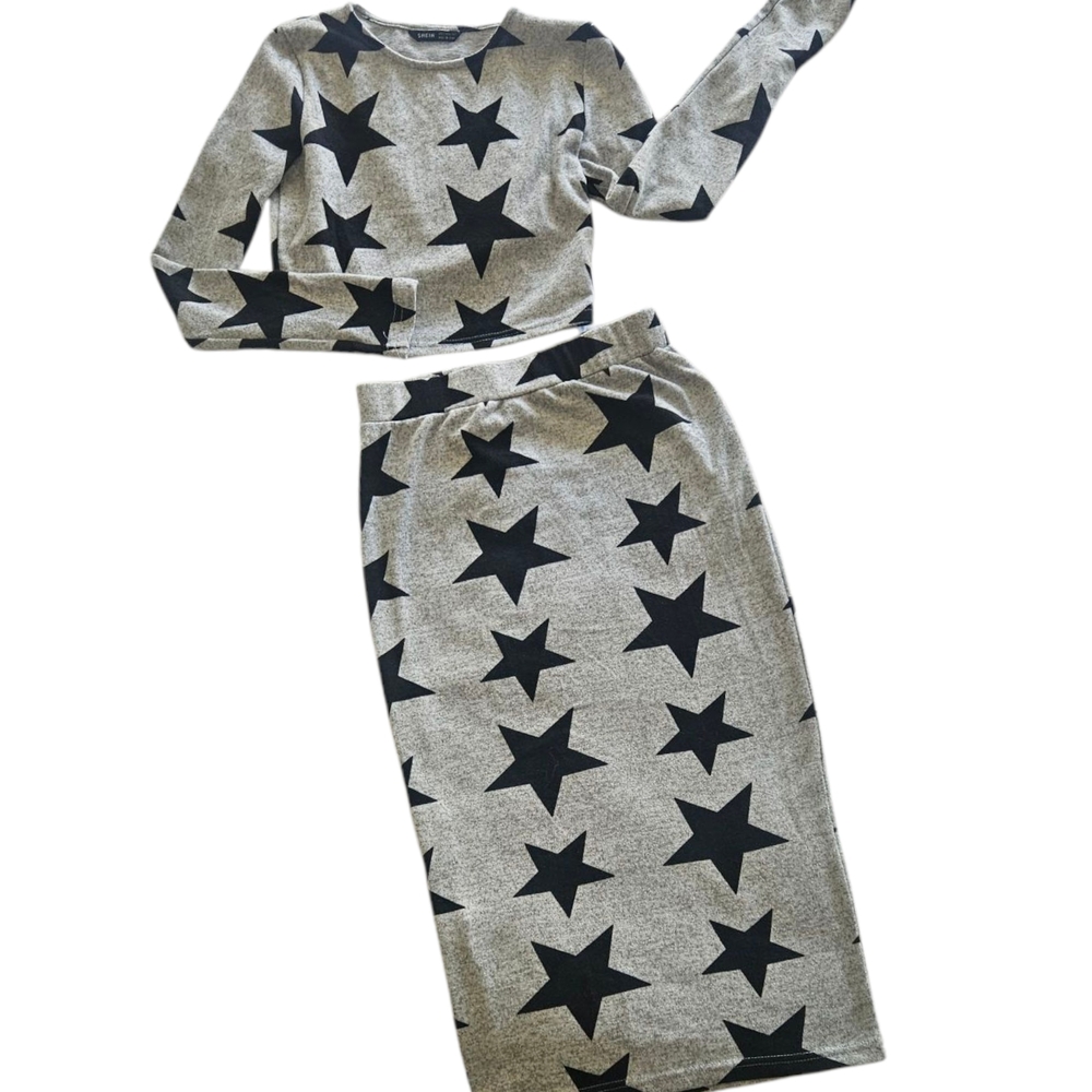 Star Patterned Gray Skirt Set - Picture 6 of 10